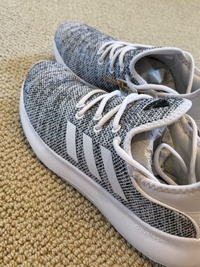 New Adidas Cloudfoam Knit Runner - White/Black